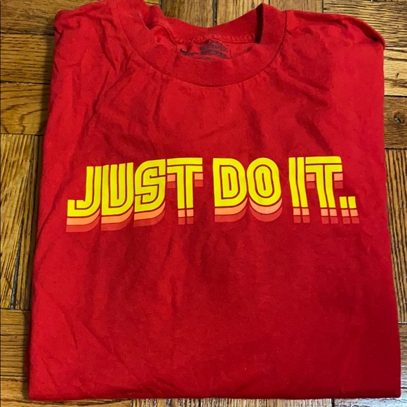 Nike Other - Men’s Nike “just do it” red short sleeve shirt